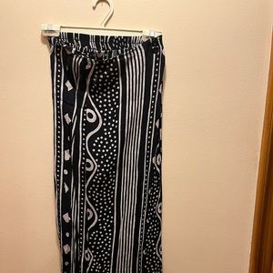 Ladies maxi skirt